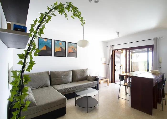 Front Granillo - Ocean View, Garden, Bright And Comfortable, Wi-fi * 코스타카르마